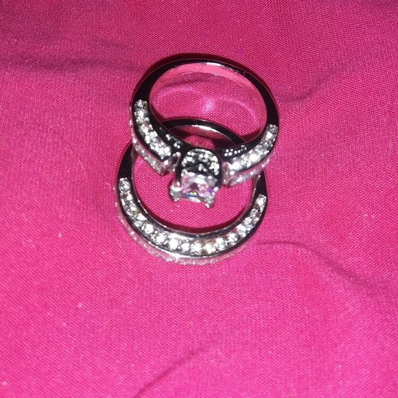 Beautiful bridal set - Picture 4 of 8